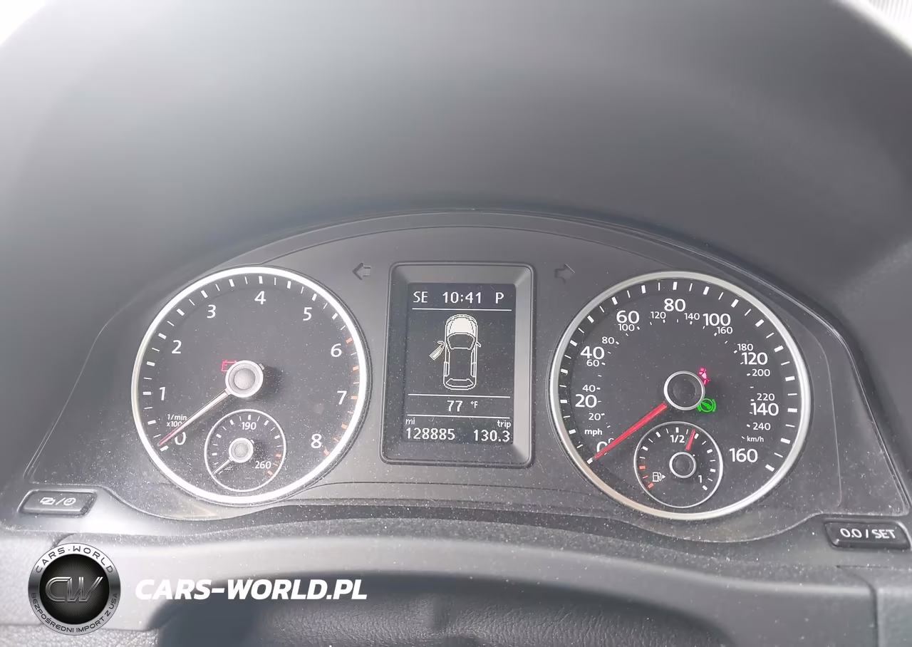 2017 Volkswagen Tiguan 2.0T Wolfsburg Edition VIN:WVGSV7AX0HK031372 - 7