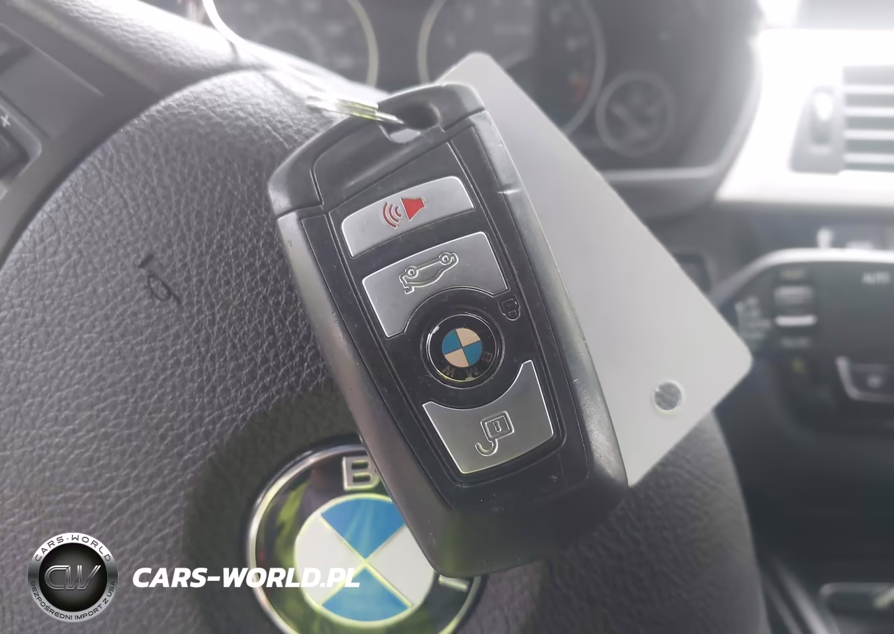 2018 BMW 320I xDrive VIN:WBA8A3C5XJA489654 - 11