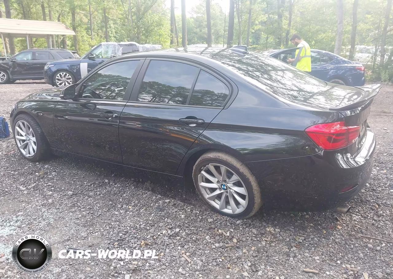 2018 BMW 320I xDrive VIN:WBA8A3C5XJA489654 - 3