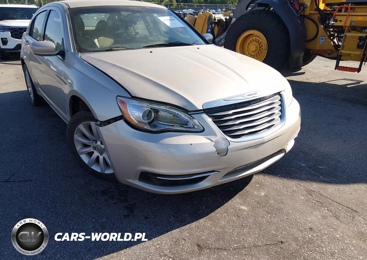 2014 Chrysler 200 Touring VIN:1C3CCBBB6EN171770 - 6
