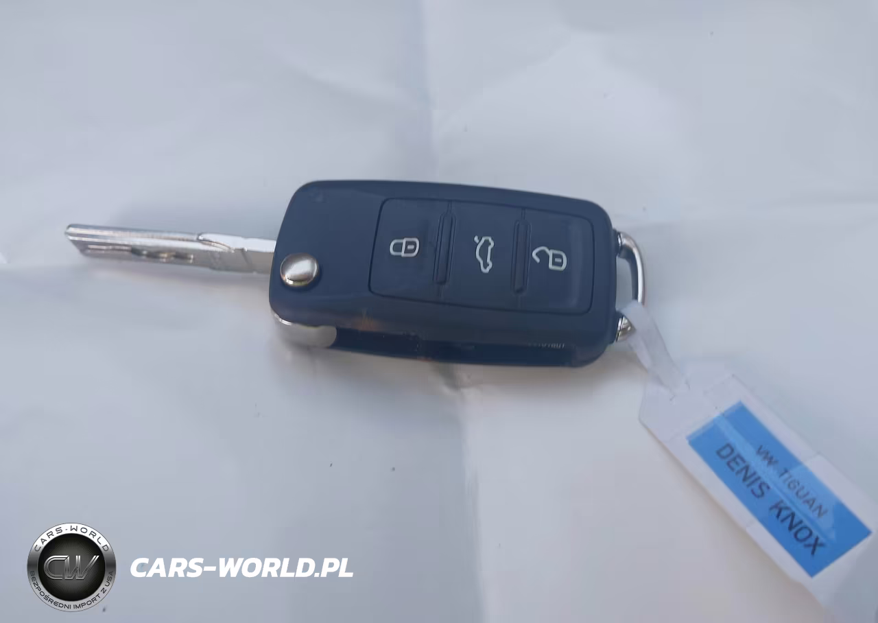 2012 Volkswagen Tiguan Le VIN:WVGAV7AXXCW578582 - 11