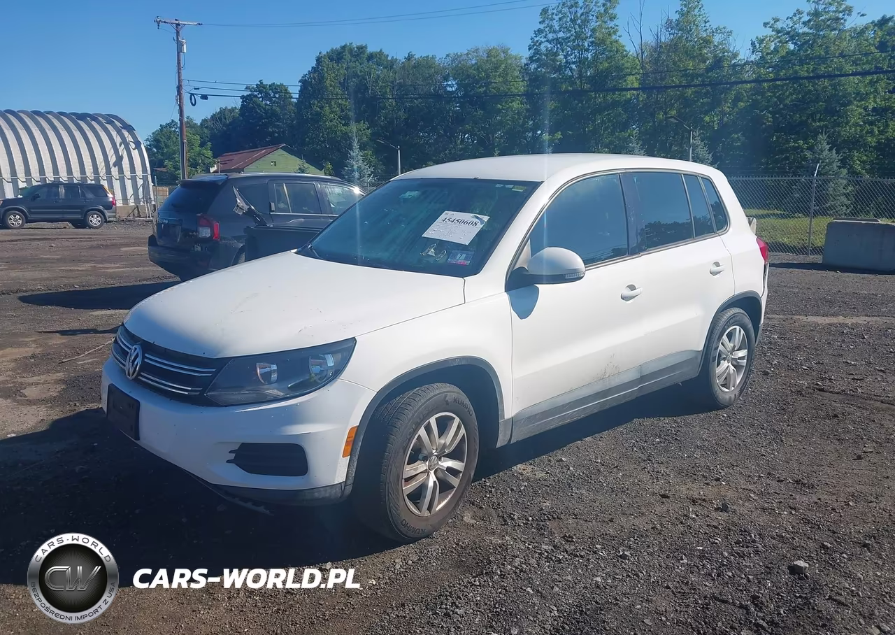 2012 Volkswagen Tiguan Le VIN:WVGAV7AXXCW578582 - 2