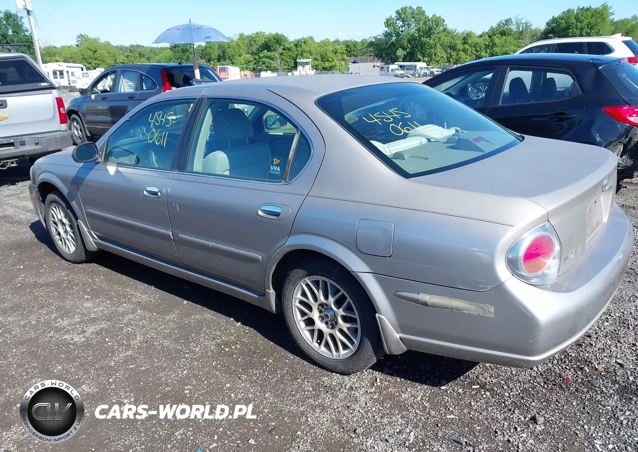 2002 Nissan Maxima Gxe VIN:JN1DA31D82T413984 - 3