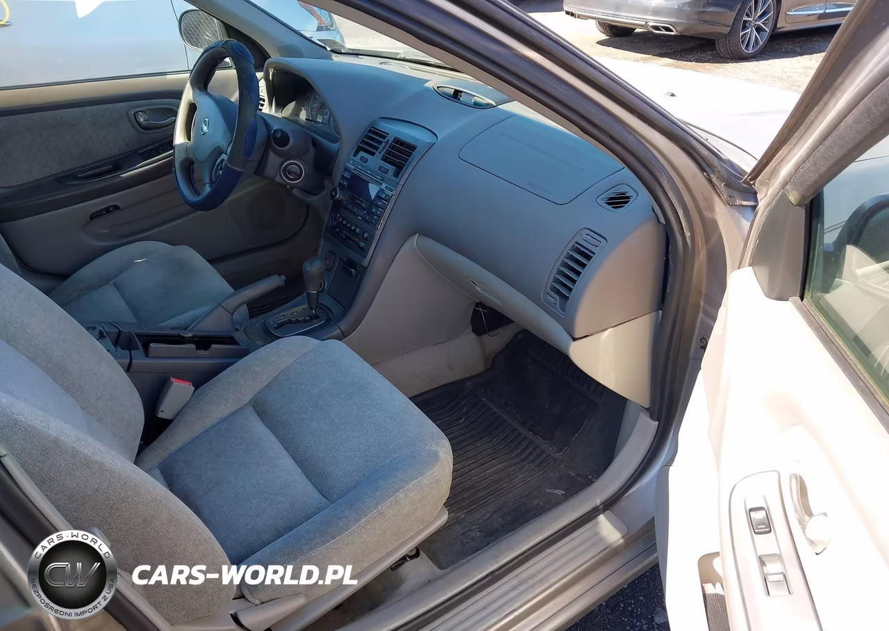 2002 Nissan Maxima Gxe VIN:JN1DA31D82T413984 - 5