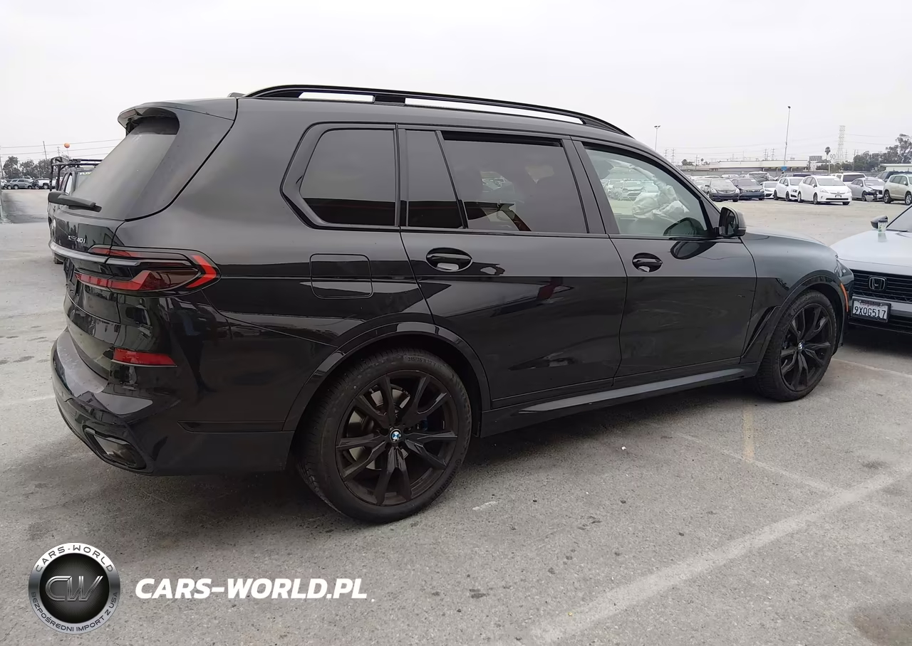 2024 BMW X7 xDrive40I VIN:5UX23EM04R9V50607 - 4