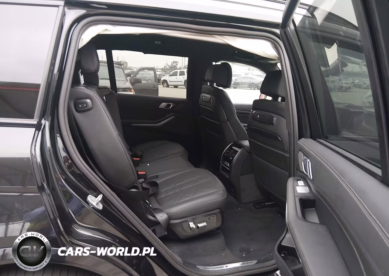 2024 BMW X7 xDrive40I VIN:5UX23EM04R9V50607 - 8