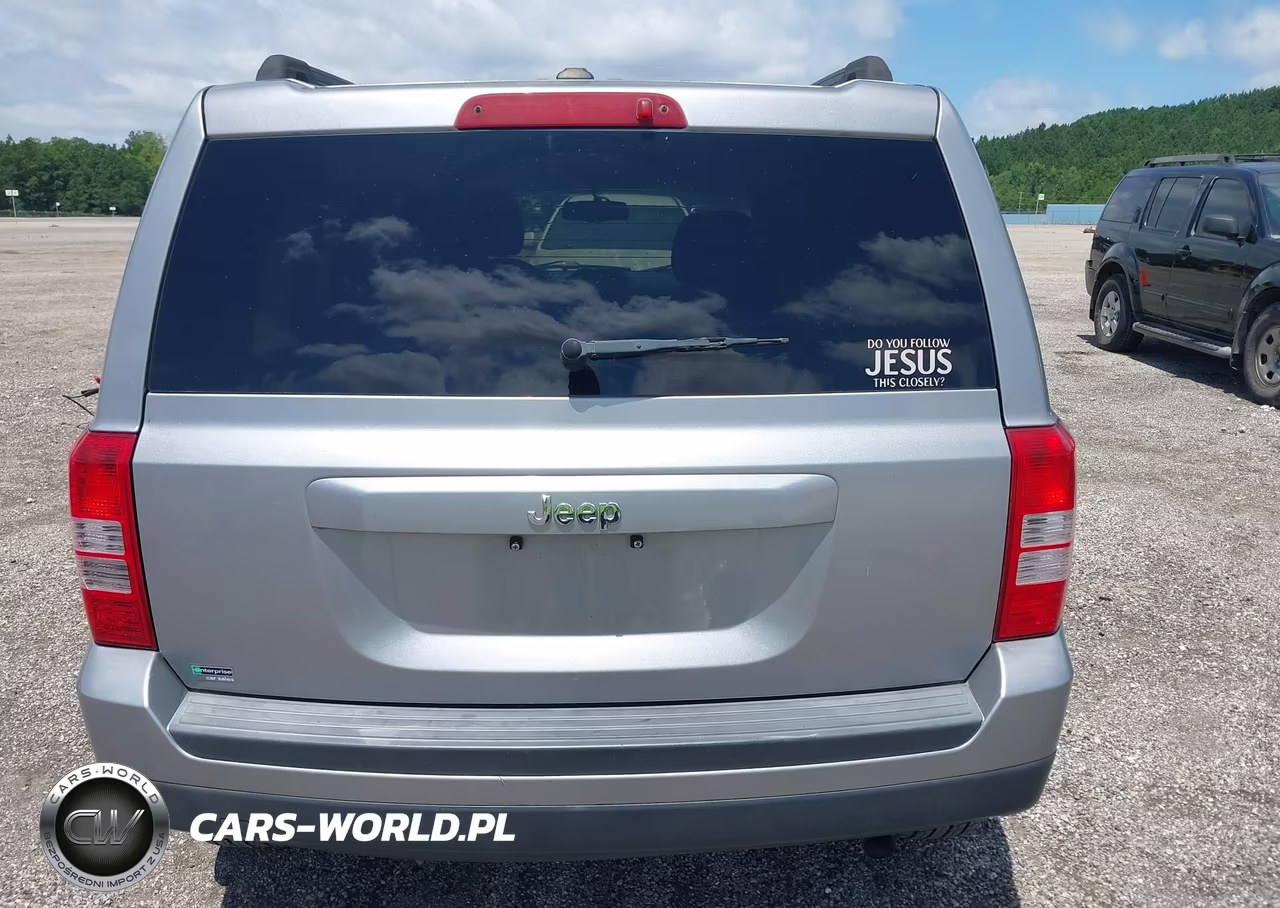 2016 Jeep Patriot Sport VIN:1C4NJPBA2GD734823 - 13