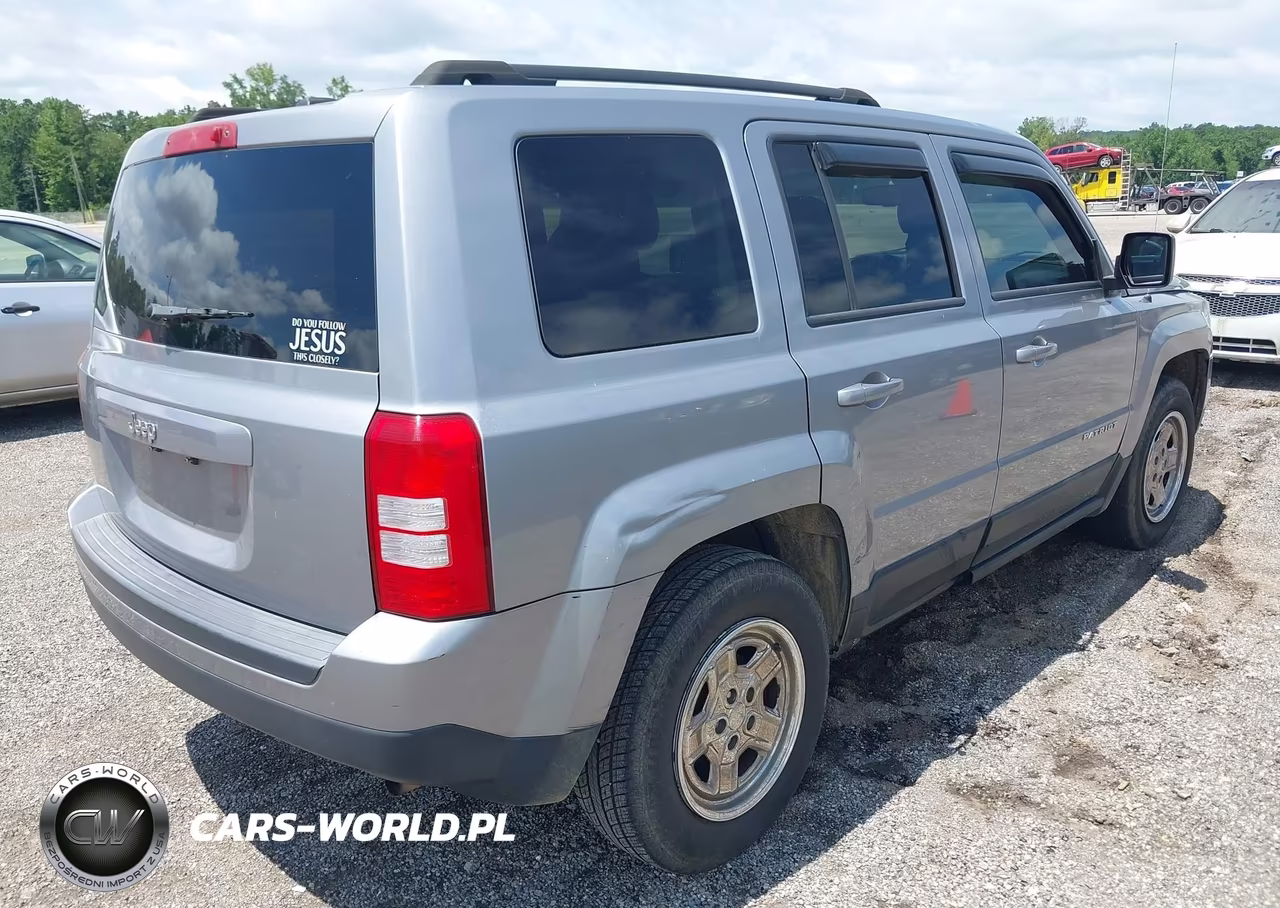 2016 Jeep Patriot Sport VIN:1C4NJPBA2GD734823 - 4