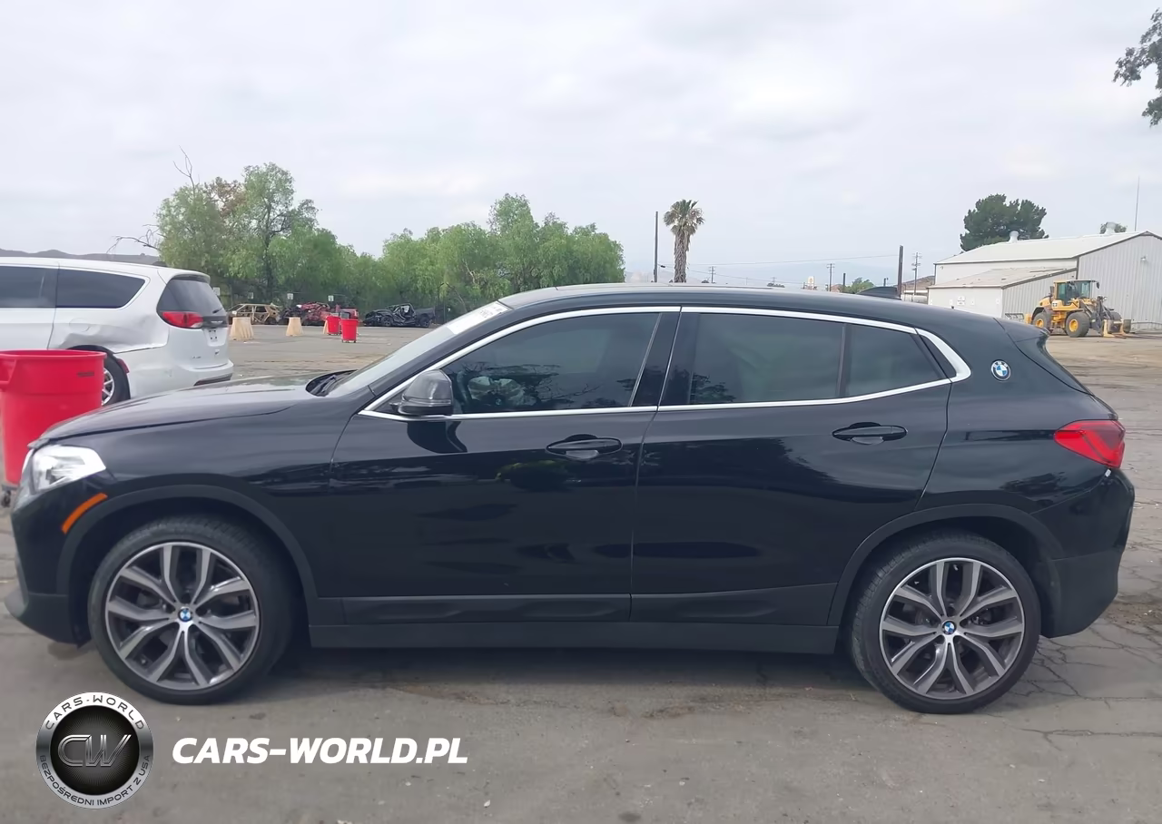 2018 BMW X2 xDrive28I VIN:WBXYJ5C35JEF72050 - 14