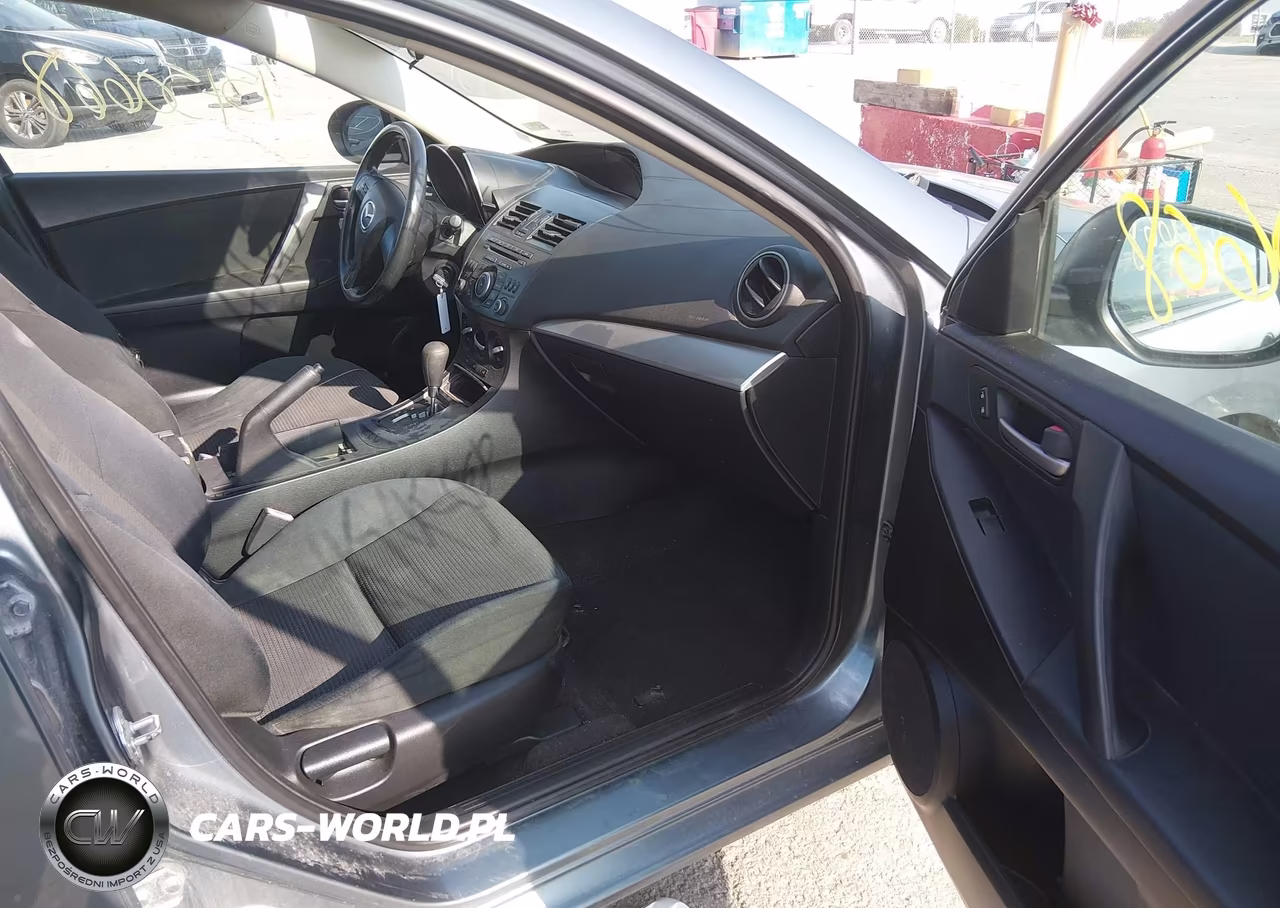 2012 Mazda Mazda3 I Sport VIN:JM1BL1UF9C1529739 - 5