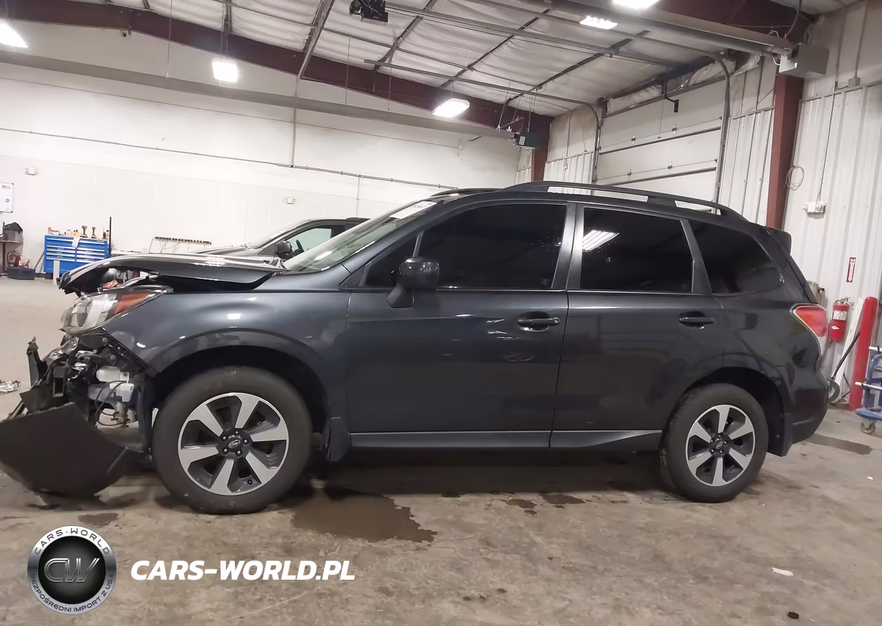 2018 Subaru Forester 2.5I Premium VIN:JF2SJAEC6JH601254 - 14