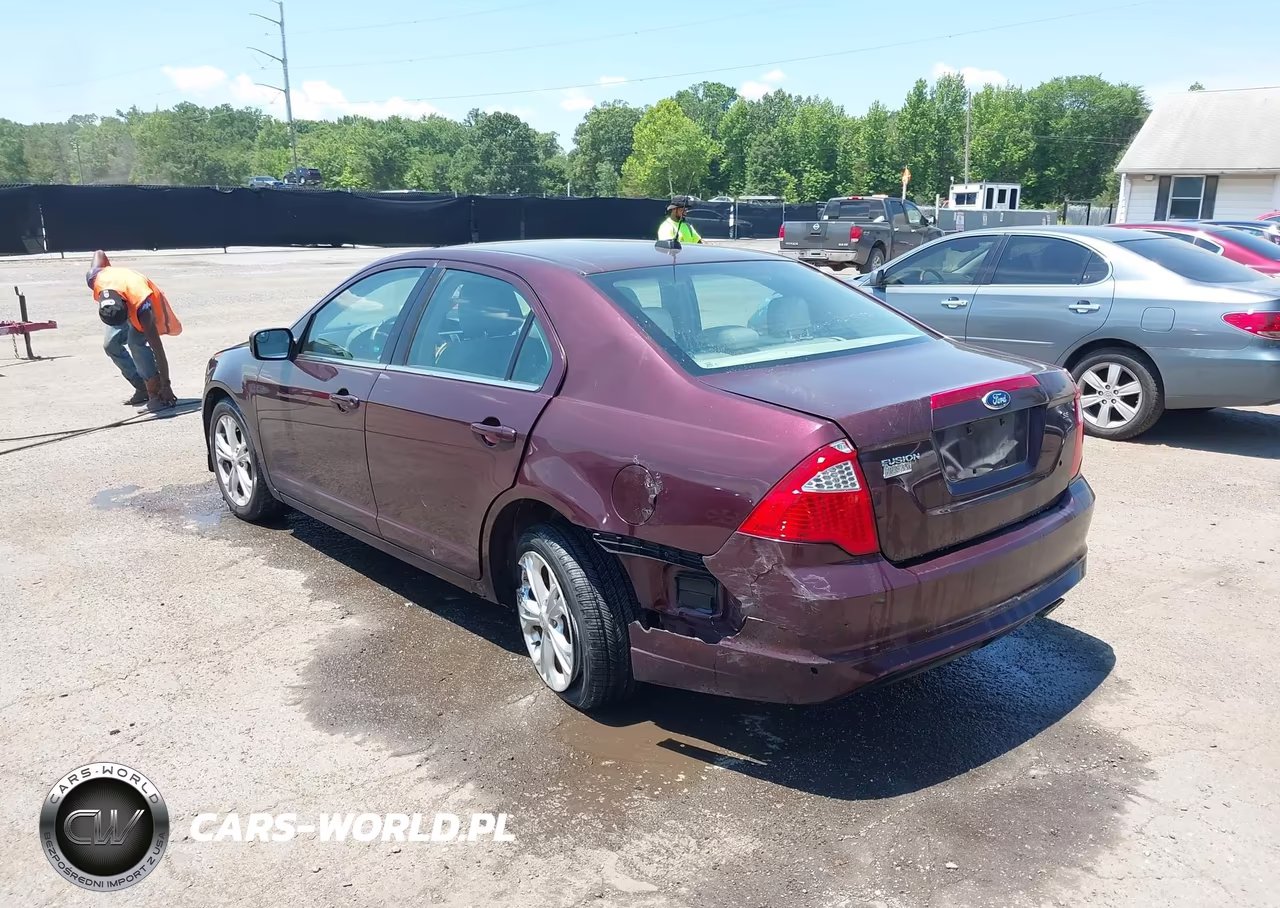 2012 Ford Fusion Se VIN:3FAHP0HA2CR373384 - 3