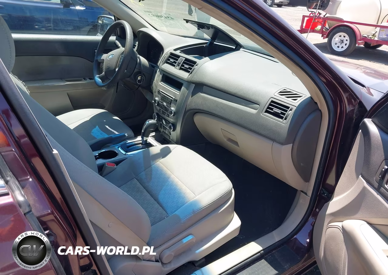 2012 Ford Fusion Se VIN:3FAHP0HA2CR373384 - 5