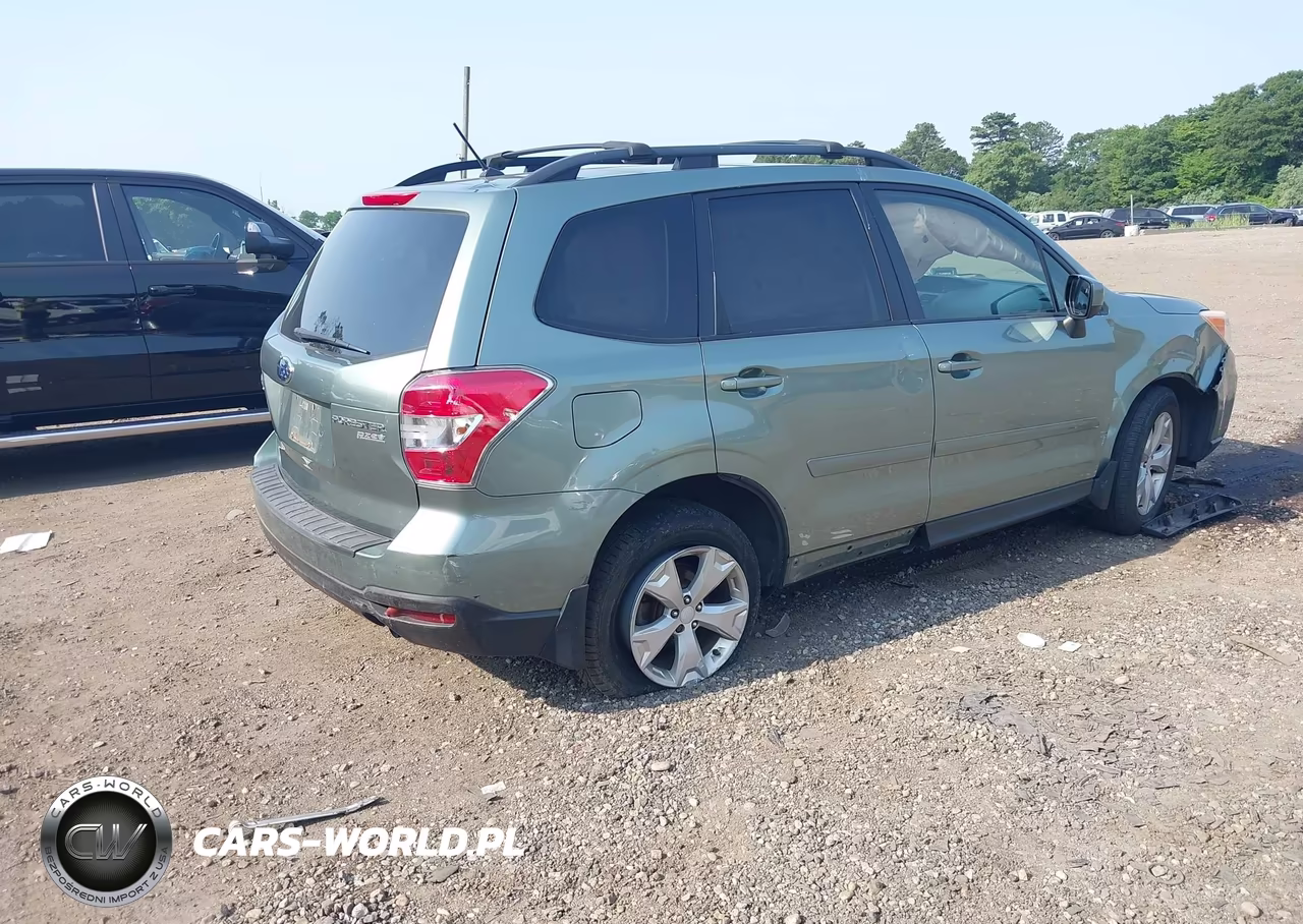 2014 Subaru Forester 2.5I Premium VIN:JF2SJAEC6EH538386 - 4