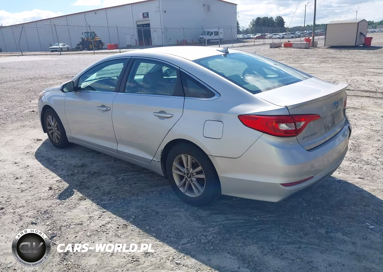 2016 Hyundai Sonata Se VIN:5NPE24AF3GH365571 - 3