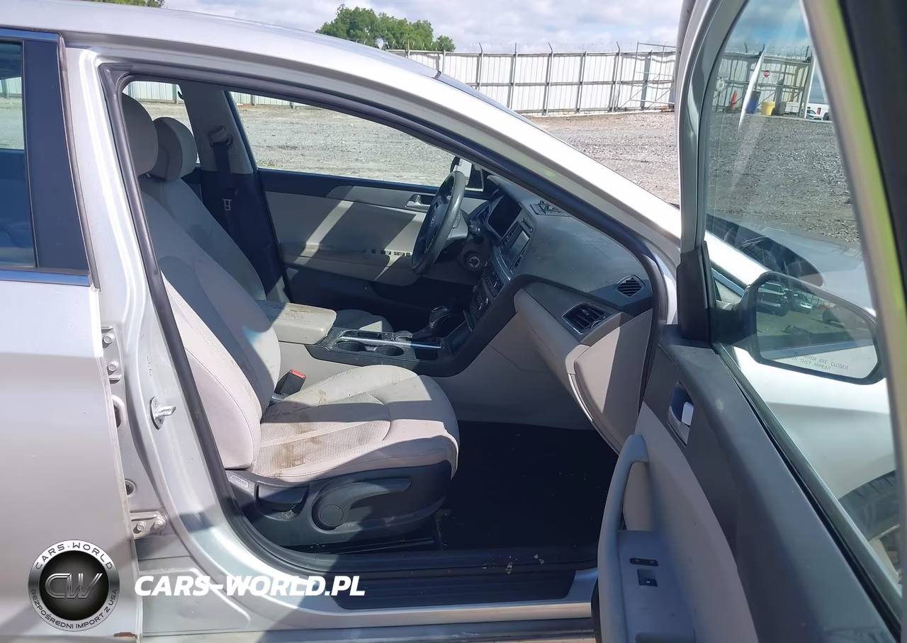 2016 Hyundai Sonata Se VIN:5NPE24AF3GH365571 - 5