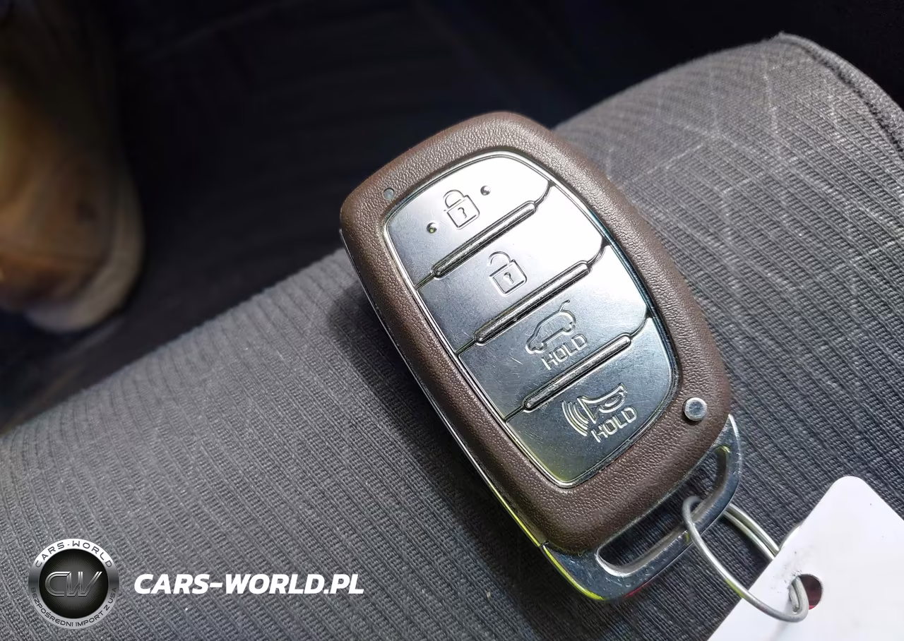2017 Hyundai Tucson Sport VIN:KM8J3CA28HU334841 - 11