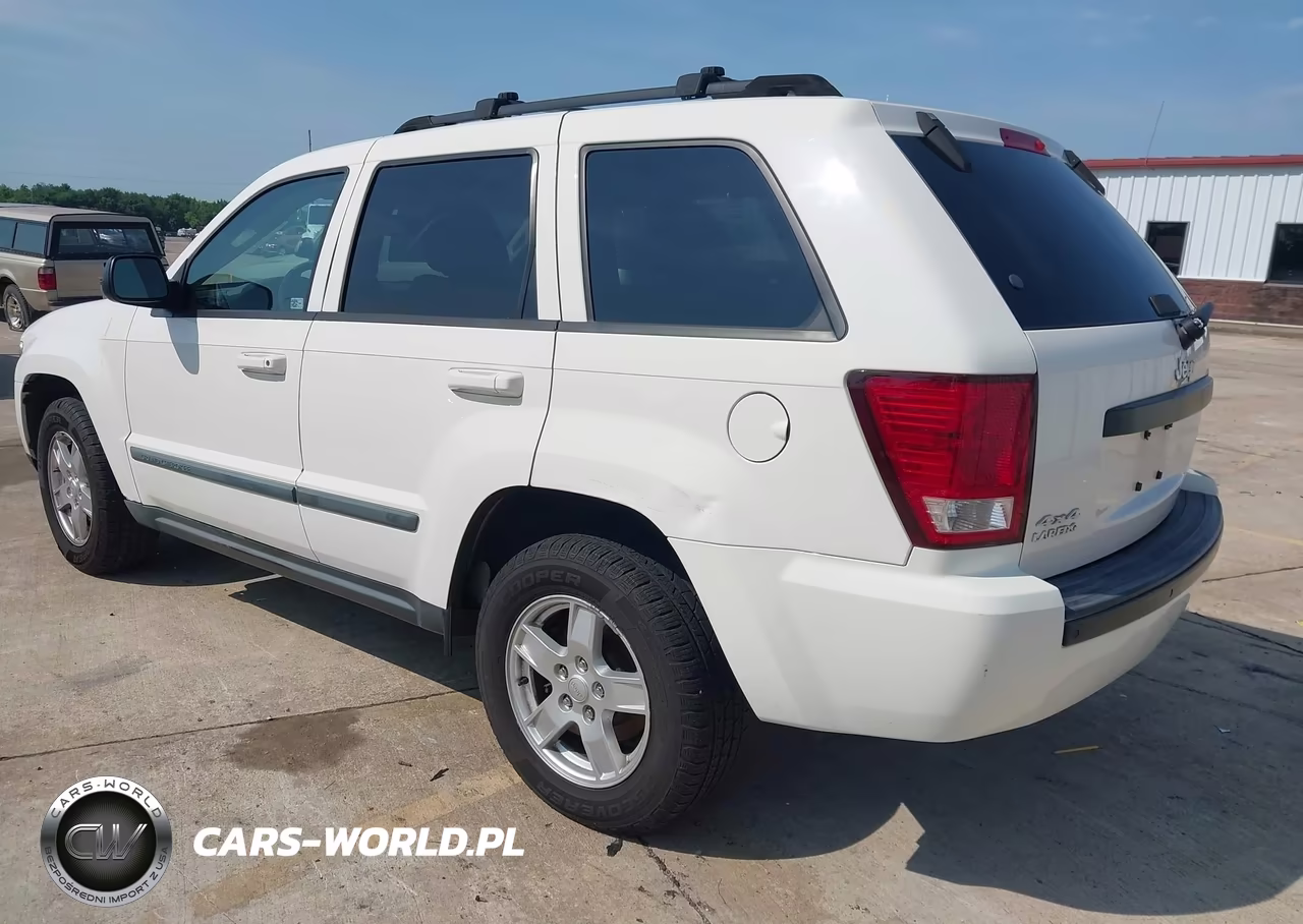 2007 Jeep Grand Cherokee Laredo VIN:1J8GR48K77C581936 - 3