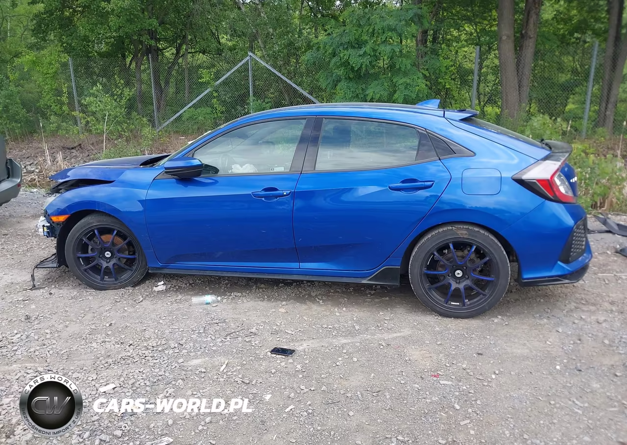 2018 Honda Civic Sport VIN:SHHFK7H42JU422244 - 14
