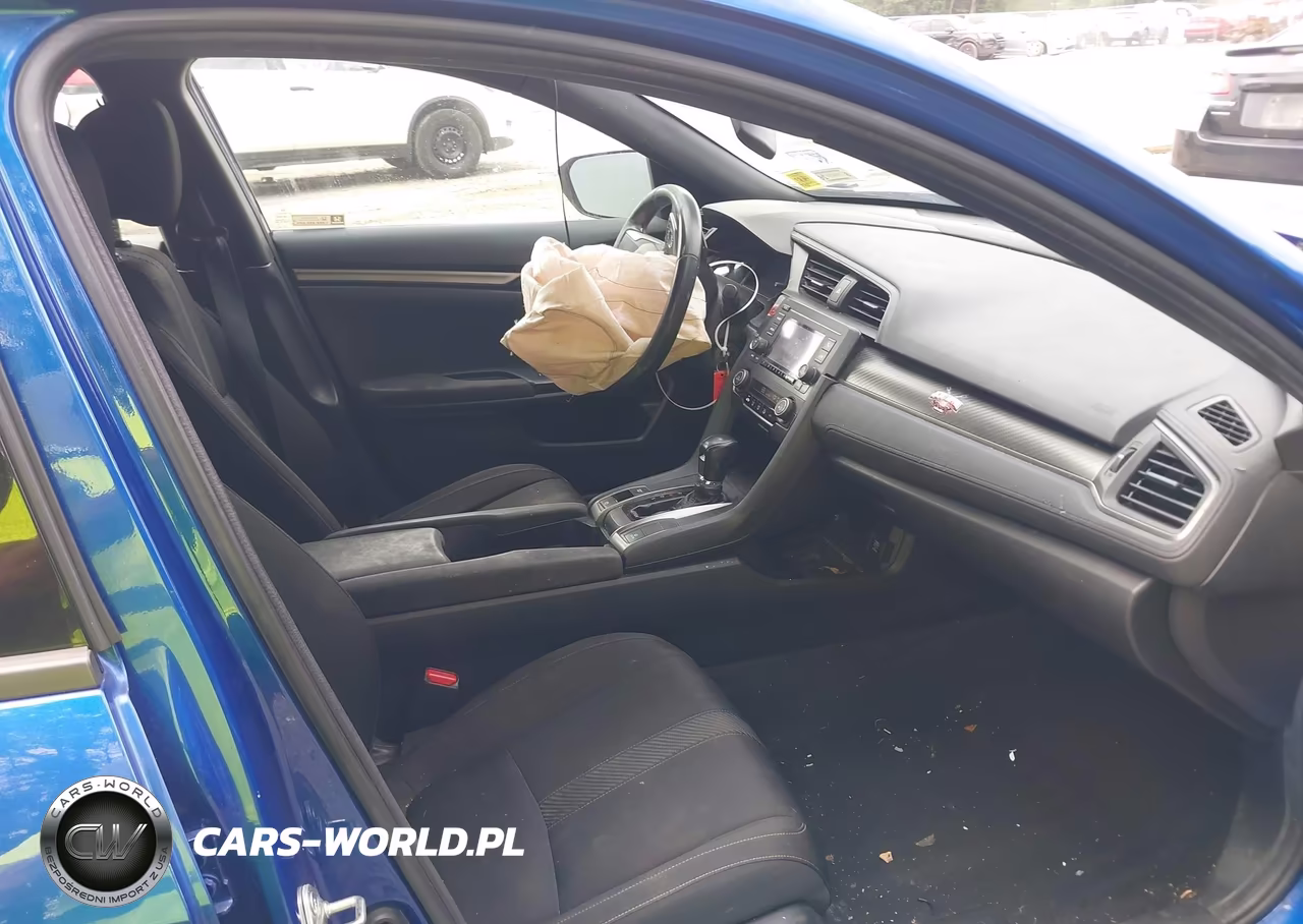 2018 Honda Civic Sport VIN:SHHFK7H42JU422244 - 5