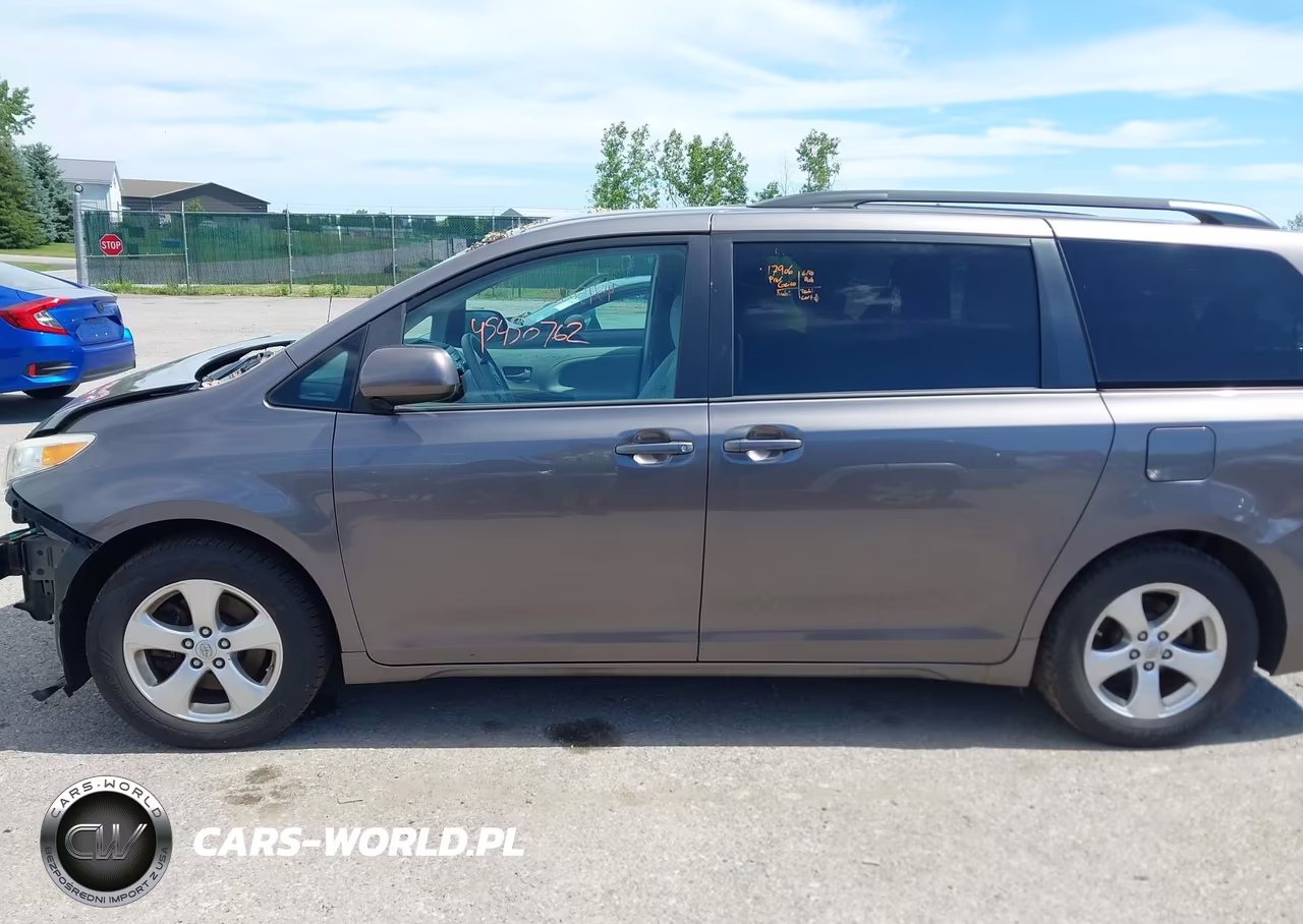 2014 Toyota Sienna Le V6 8 Passenger VIN:5TDKK3DC6ES467209 - 15