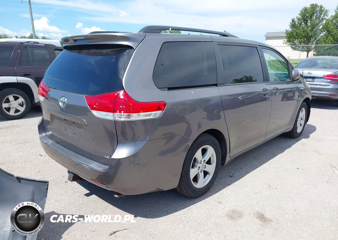 2014 Toyota Sienna Le V6 8 Passenger VIN:5TDKK3DC6ES467209 - 4
