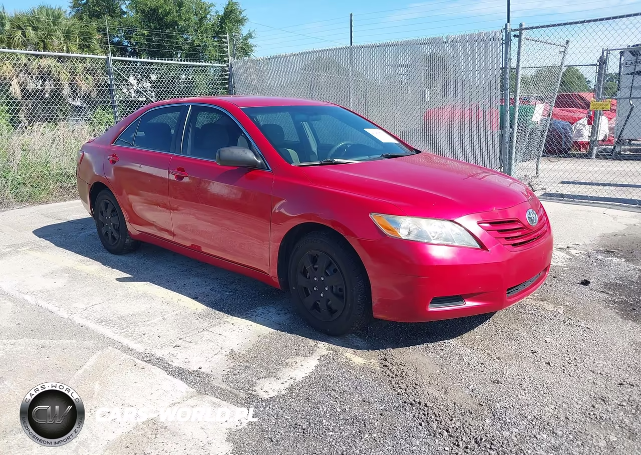 2008 Toyota Camry Le – zdjęcie 1 z 13