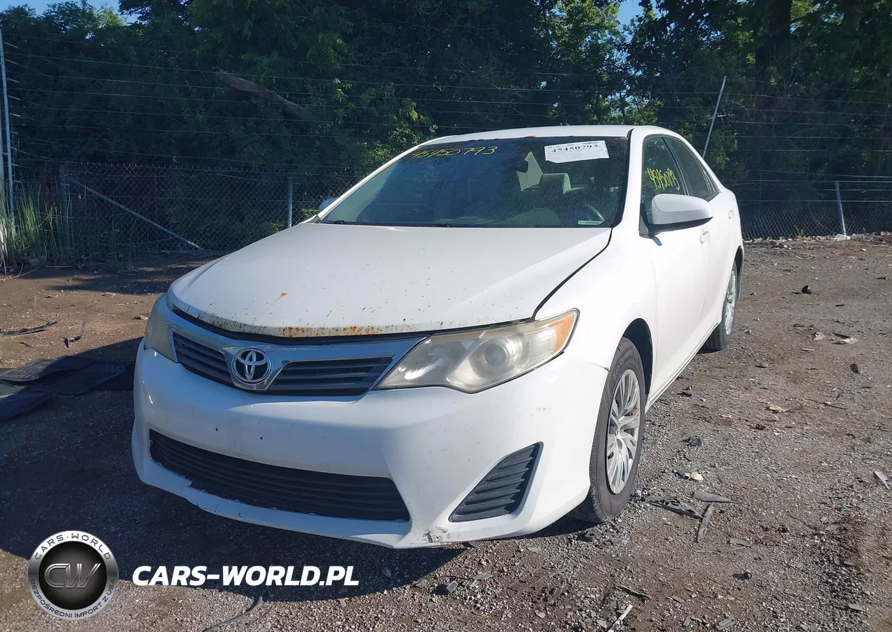 2013 Toyota Camry Le VIN:4T1BF1FK9DU644404 - 6