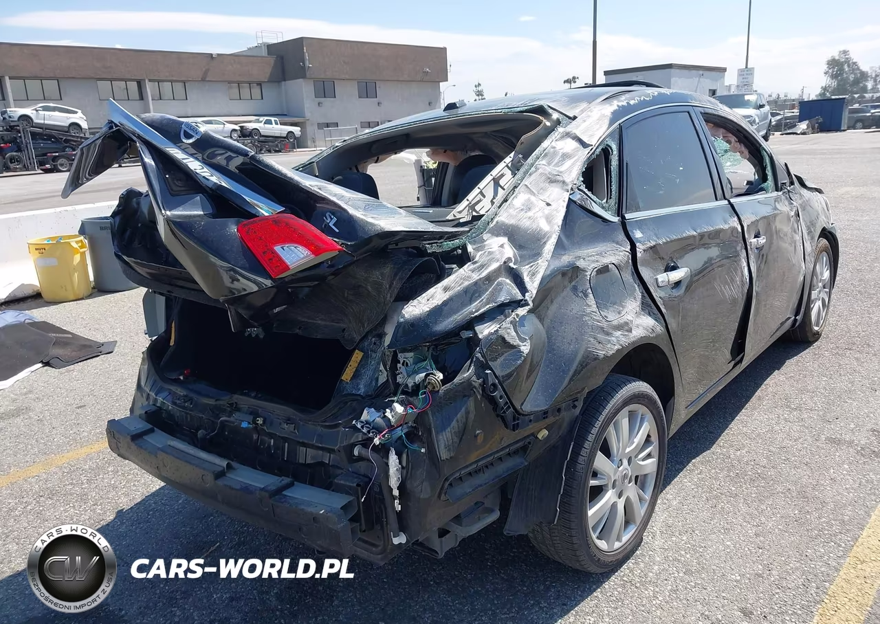 2015 Nissan Sentra Sl VIN:3N1AB7AP7FY328004 - 4