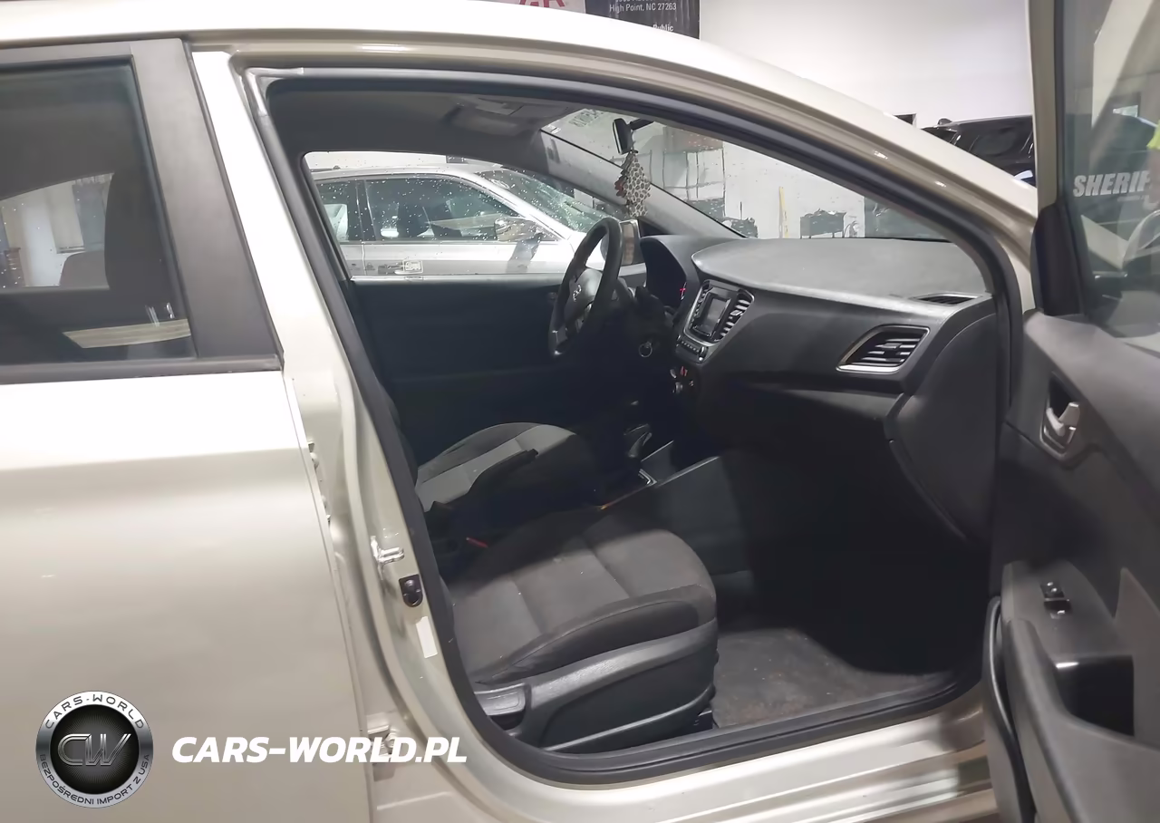 2018 Hyundai Accent Se VIN:3KPC24A39JE028704 - 5