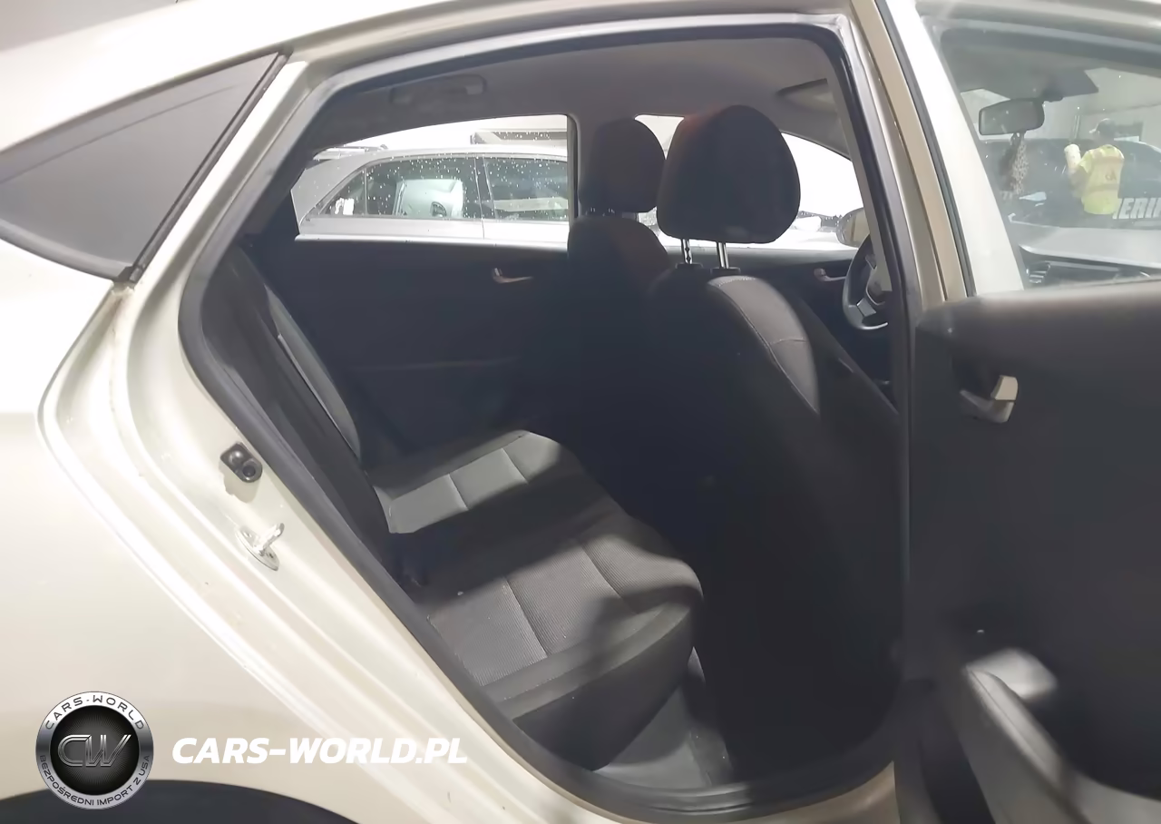 2018 Hyundai Accent Se VIN:3KPC24A39JE028704 - 8