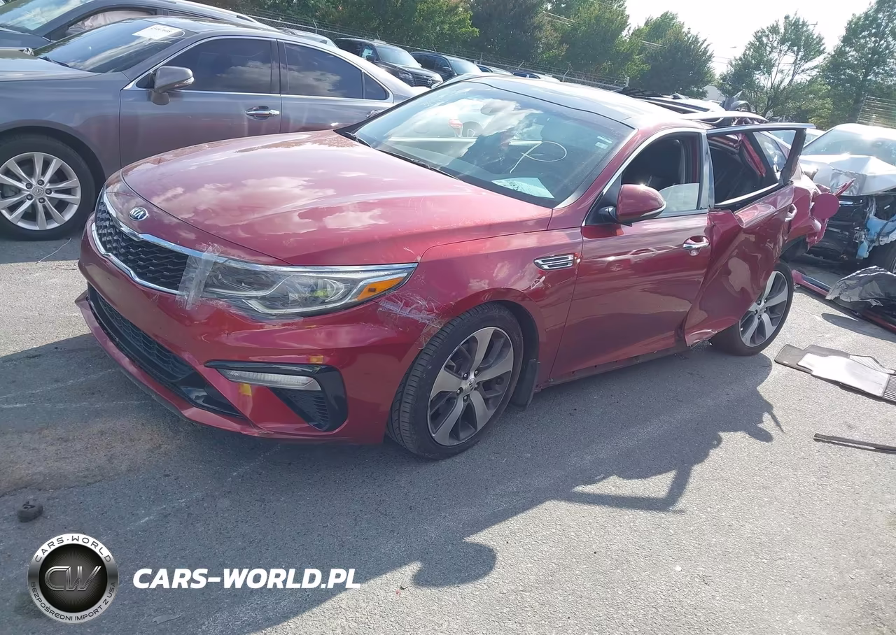 2020 Kia Optima S VIN:5XXGT4L32LG417884 - 2