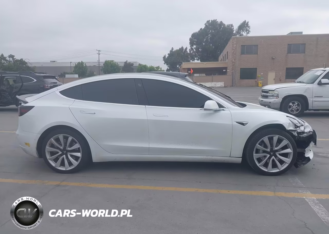 2018 Tesla Model 3 VIN:5YJ3E1EA4JF164585 - 14