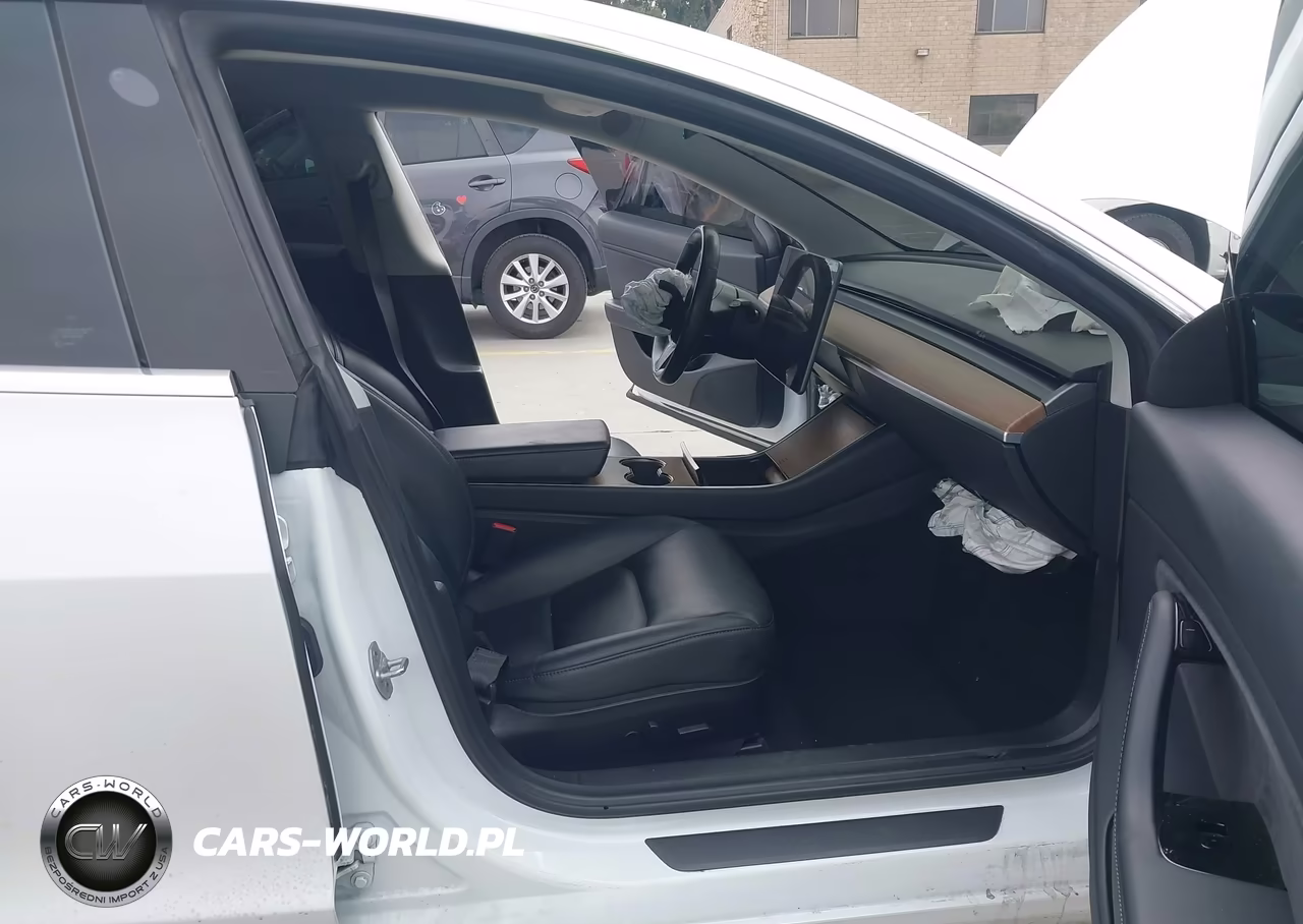 2018 Tesla Model 3 VIN:5YJ3E1EA4JF164585 - 5