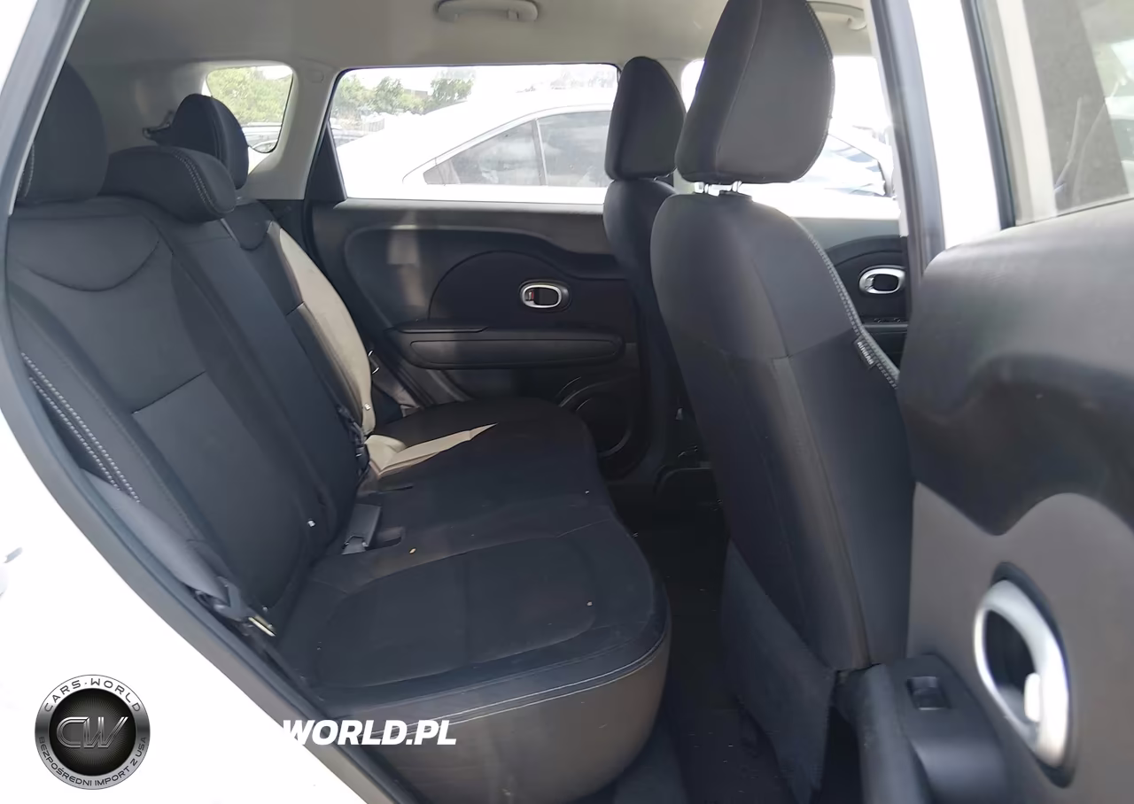 2016 Kia Soul VIN:KNDJN2A20G7354703 - 8
