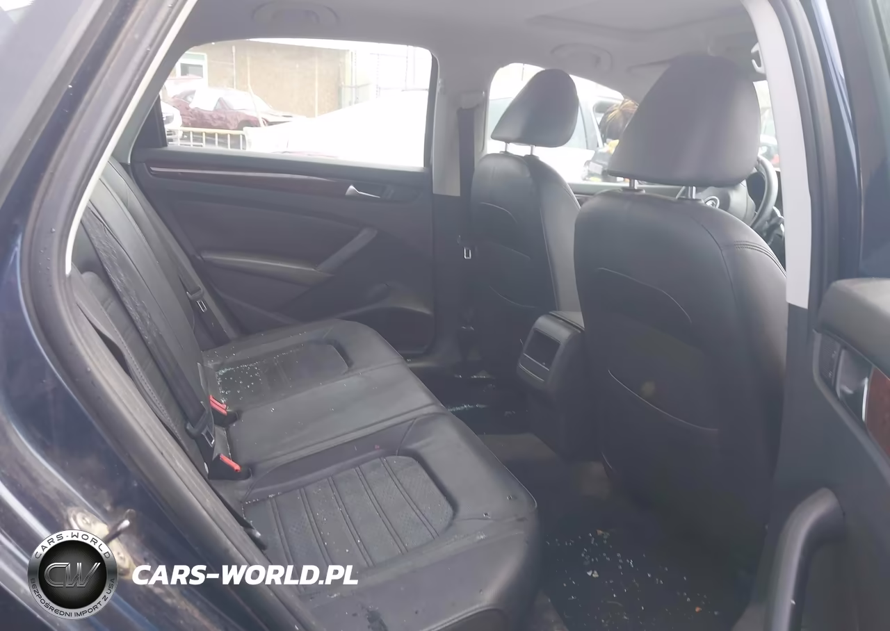 2012 Volkswagen Passat 2.5L Sel VIN:1VWCP7A36CC027441 - 8