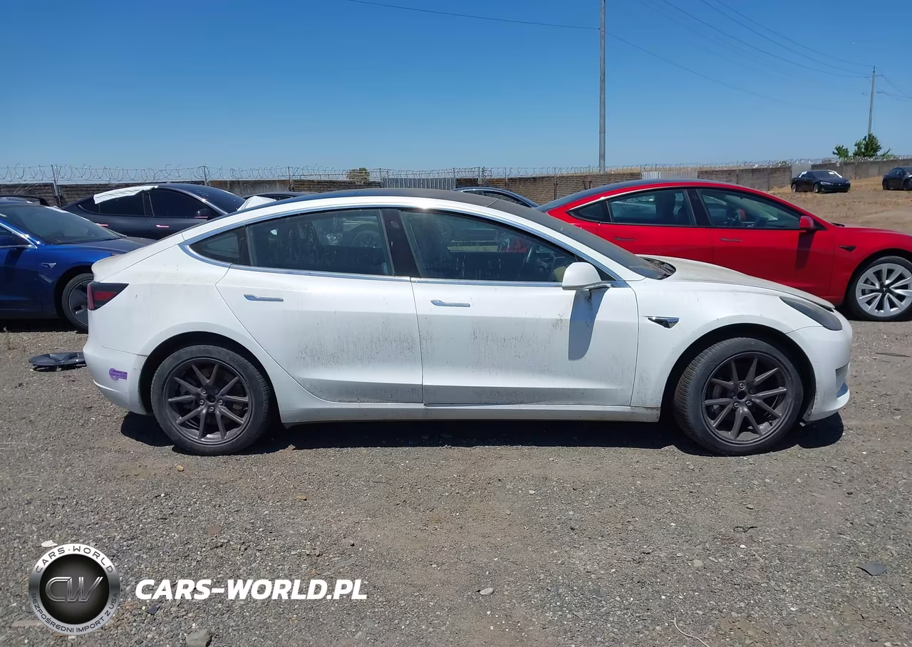 2018 Tesla Model 3 VIN:5YJ3E1EA4JF039862 - 14