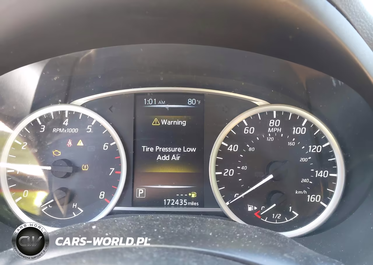 2017 Nissan Sentra Sv VIN:3N1AB7AP4HL698522 - 7