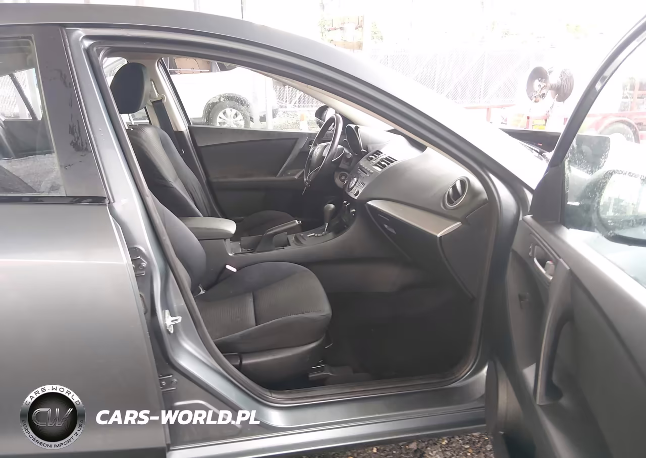 2012 Mazda Mazda3 I Sport VIN:JM1BL1UG6C1510543 - 5