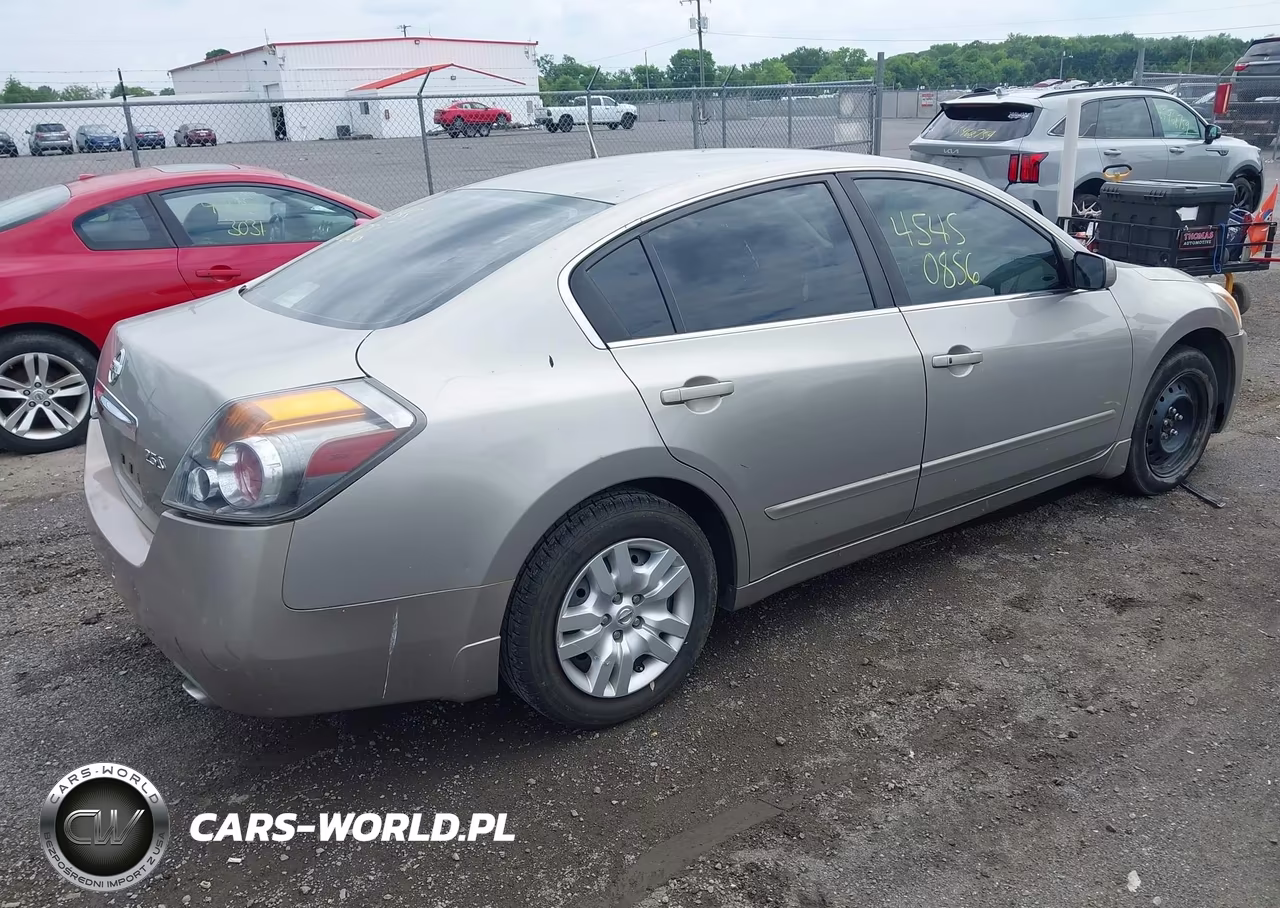 2012 Nissan Altima 2.5 S VIN:1N4AL2AP5CC143828 - 4