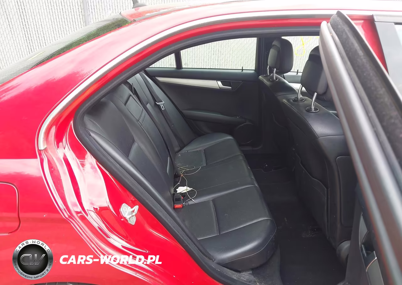 2012 Mercedes-Benz C 250 Sport VIN:WDDGF4HBXCR210234 - 8