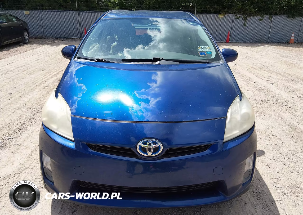 2011 Toyota Prius Four VIN:JTDKN3DU7B0294685 - 12