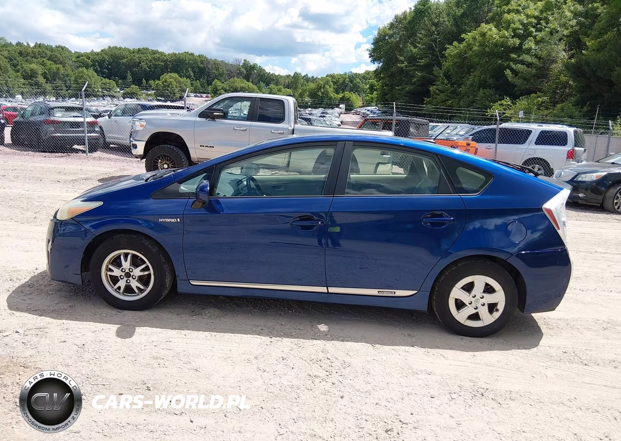 2011 Toyota Prius Four VIN:JTDKN3DU7B0294685 - 14