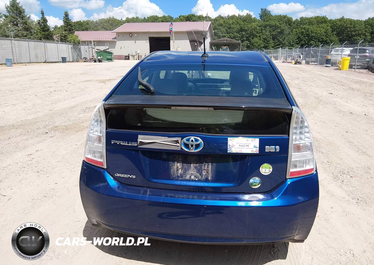 2011 Toyota Prius Four VIN:JTDKN3DU7B0294685 - 16