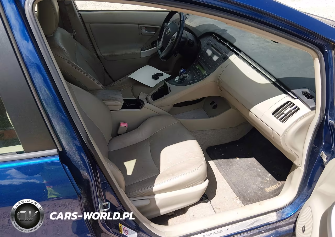 2011 Toyota Prius Four VIN:JTDKN3DU7B0294685 - 5