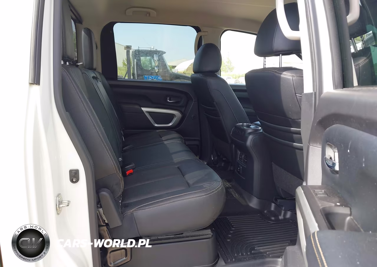 2018 Nissan Titan Sl VIN:1N6AA1E55JN508302 - 8