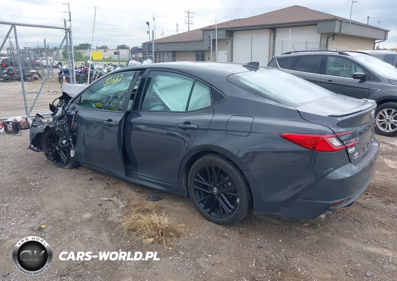2025 Toyota Camry Se VIN:4T1DBADK7SU032576 - 3