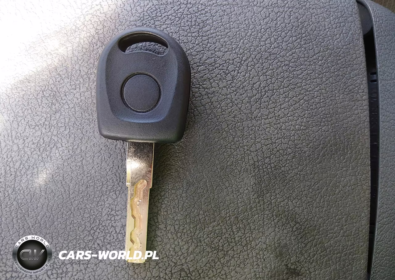2008 Volkswagen New Beetle S VIN:3VWPW31C48M501079 - 11