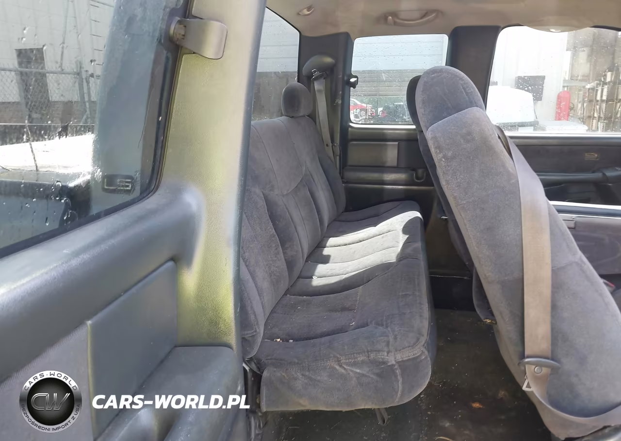 2000 Chevrolet Silverado 1500 Ls VIN:2GCEC19V0Y1255863 - 8