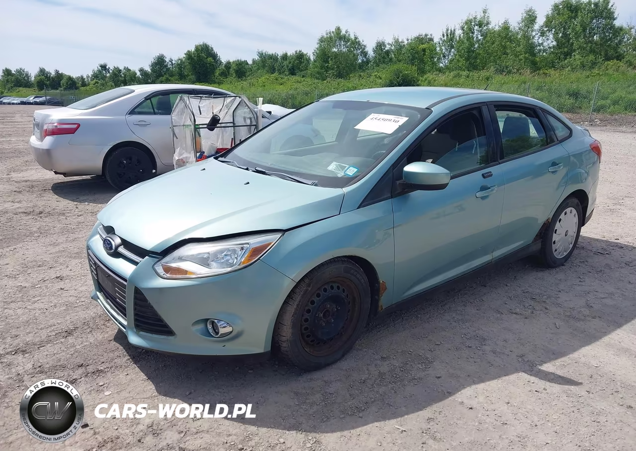2012 Ford Focus Se VIN:1FAHP3F22CL352076 - 2